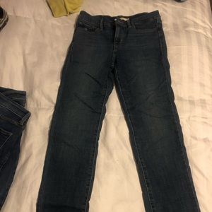 Women’s Levi jeans
